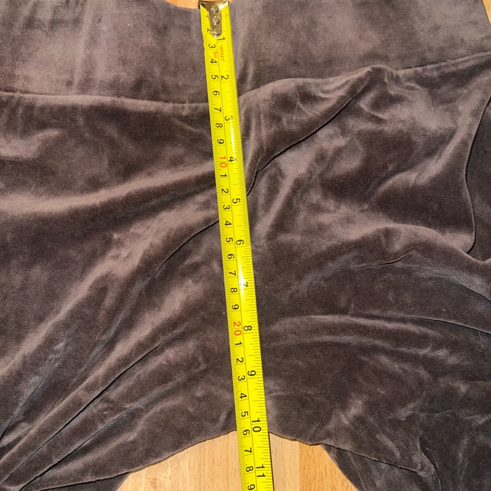 Vintage Nike Air Jordan Women's Velour Tracksuit. Pink/Brown. - Picture 10 of 12